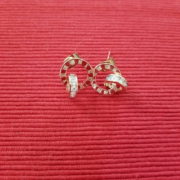 Earring (Rose Gold Colors) - Picture 1 of 1